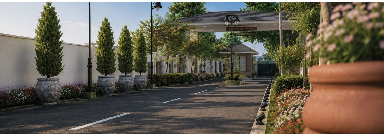 Internal boulevard through the farmhouse community